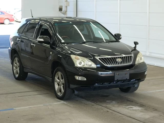 Toyota Harrier Лот № 2010
