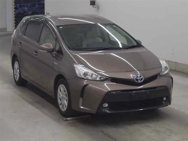 Nissan Serena Лот № 70111 2013