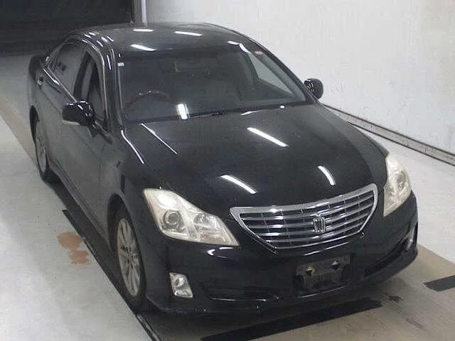 Toyota Crown XS10