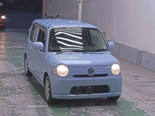 Daihatsu Mira Лот № 2010