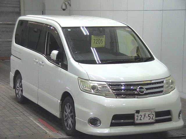Nissan Serena Лот № 2008