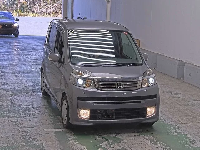 Honda Life Лот № 2011