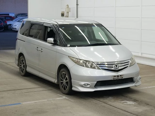 Honda Elysion Лот № 2009
