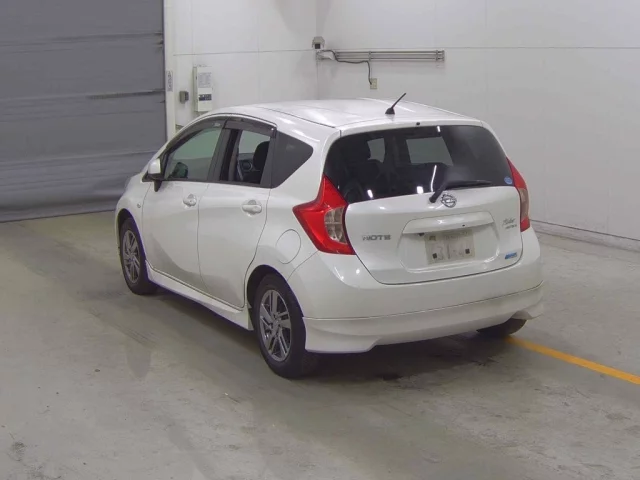 Nissan Note Лот № 2013