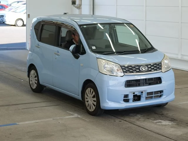Daihatsu Move Лот № 2015