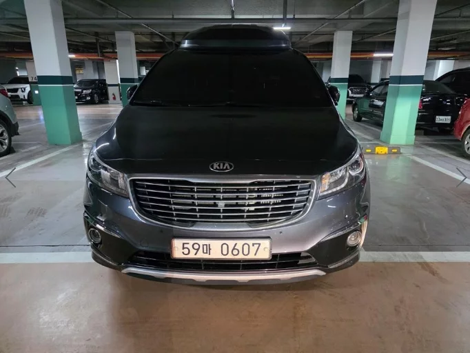 Kia Carnival 2015