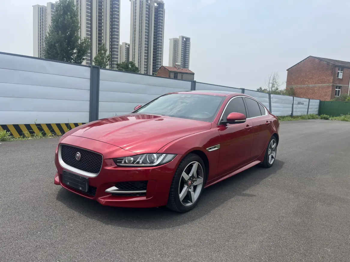 Jaguar Xe №19914505 2017