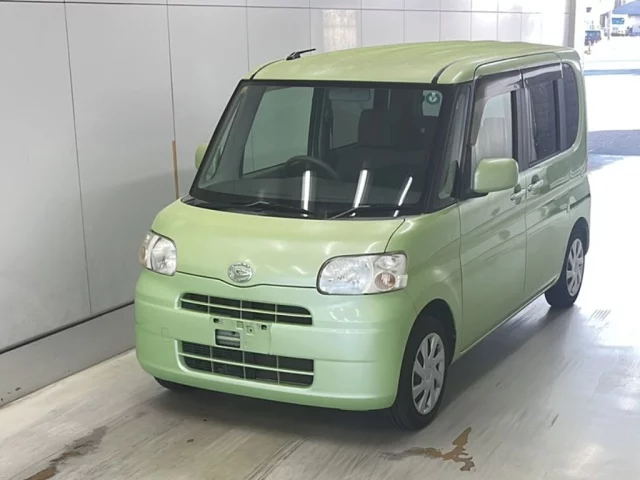 Daihatsu Tanto Лот № 2012