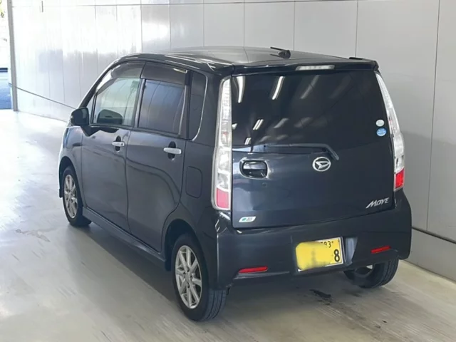 Daihatsu Move Лот № 2011
