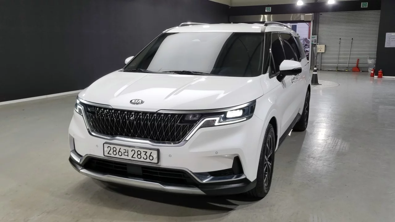 Kia Carnival 2021