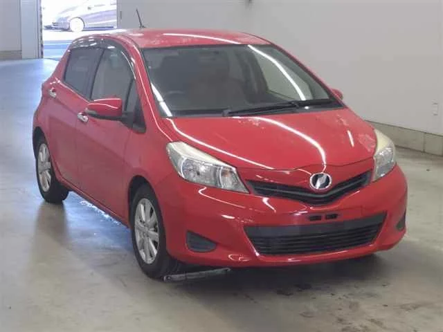 Toyota Vitz Лот № 25145 2012