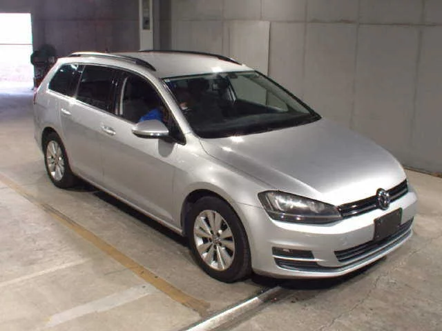 Volkswagen Golf Variant Лот № 2014