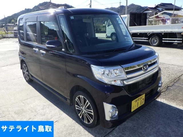 Daihatsu Tanto Лот № 2013