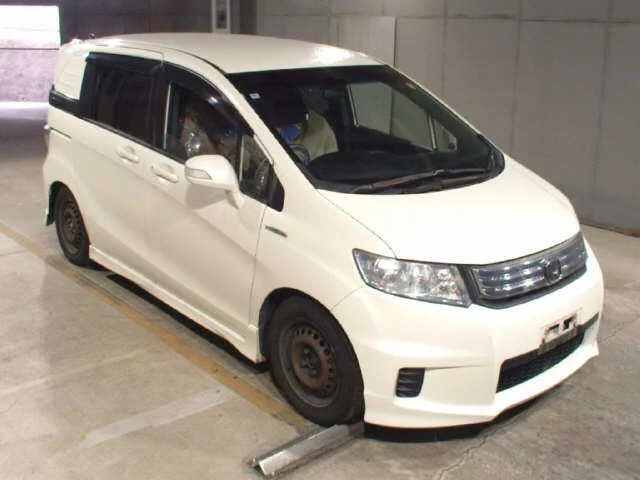 Honda Freed Лот № 2012