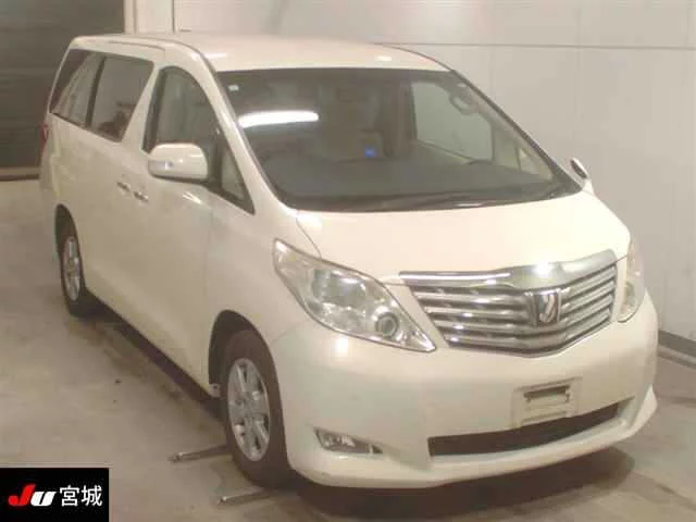 Toyota Alphard Лот № 530 2011