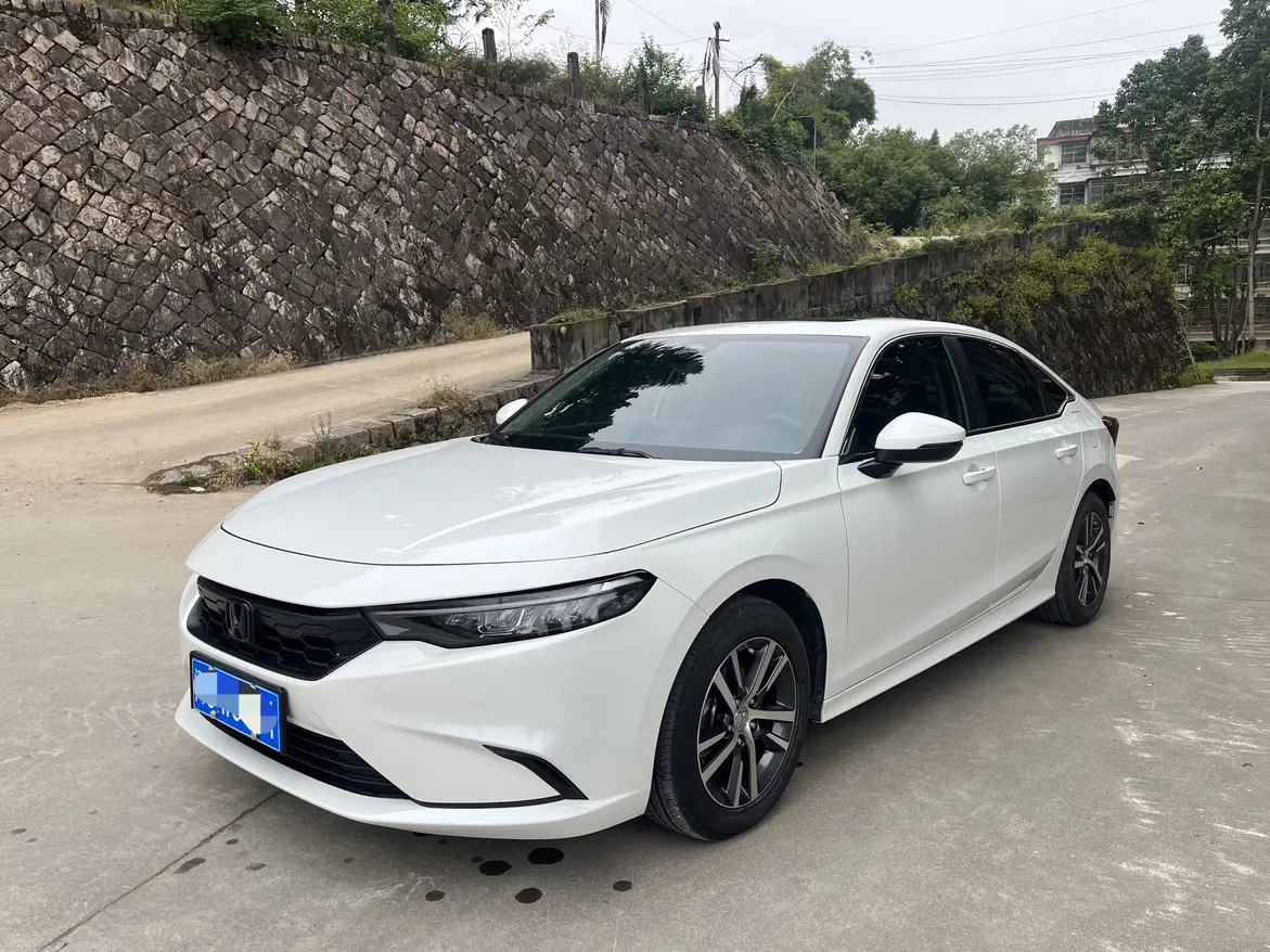 Honda e