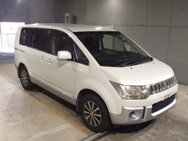 Mitsubishi Delica D5 Лот № 2012