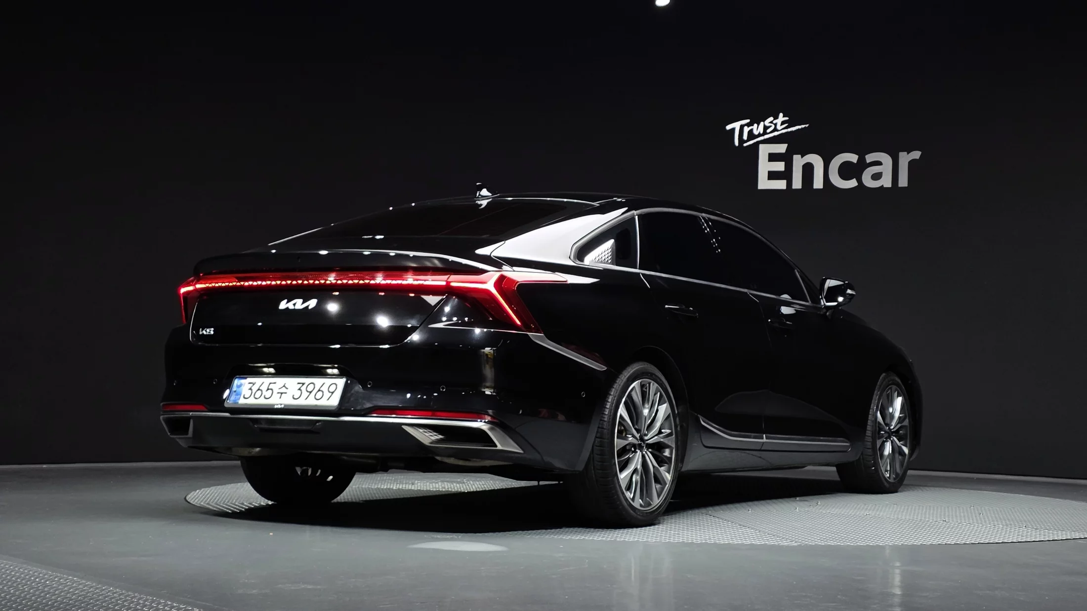 Kia K8 3.5 Gasoline 2Wd Signature 2021