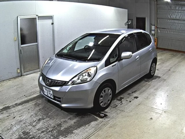 Honda Fit Лот № 2012