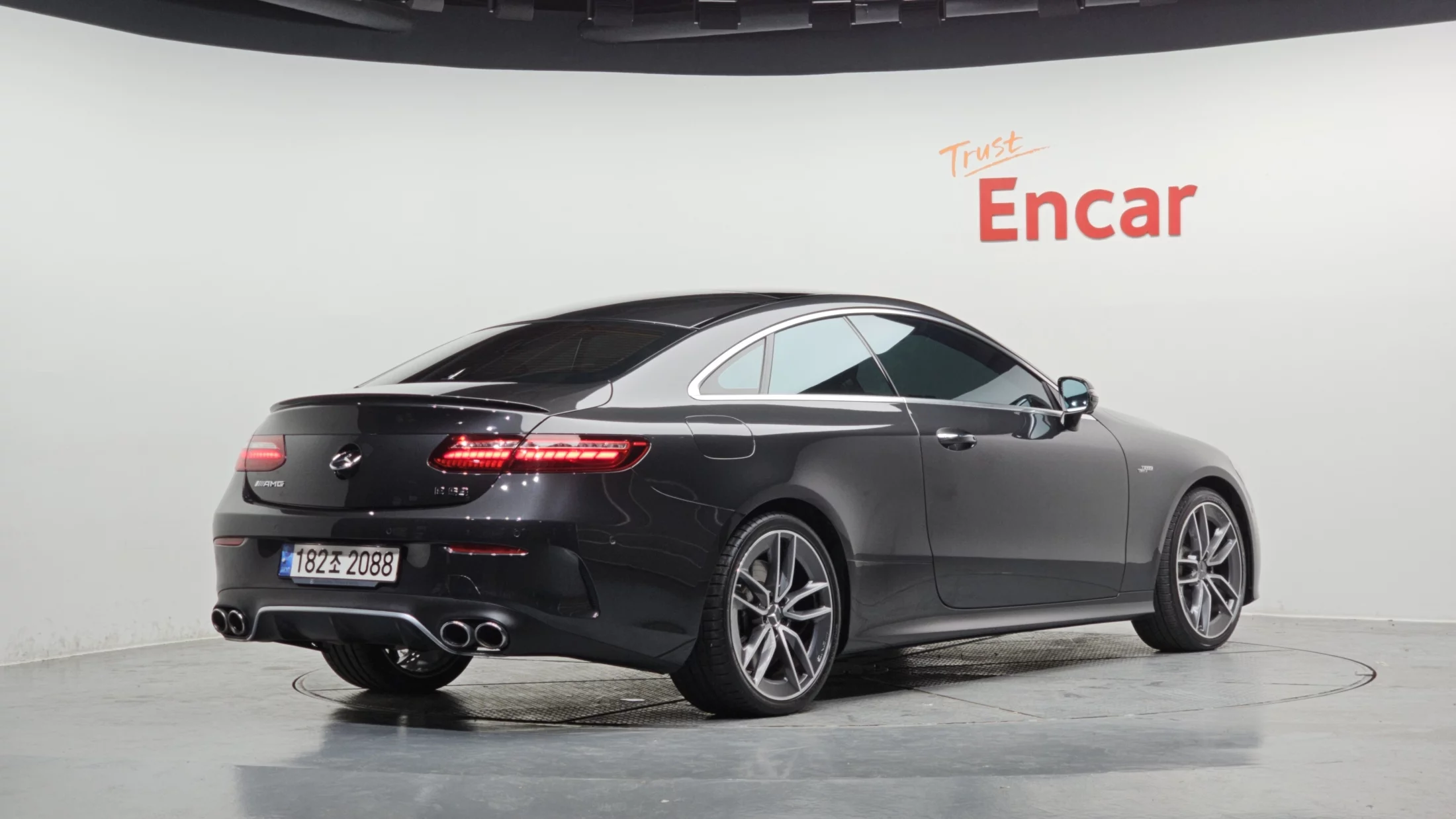 Mercedes-Benz E-Класс 2021