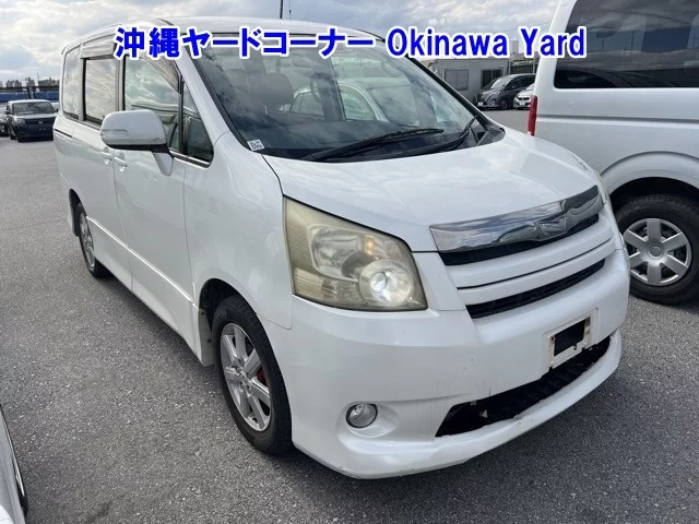 Toyota Noah Лот № 43087 2008