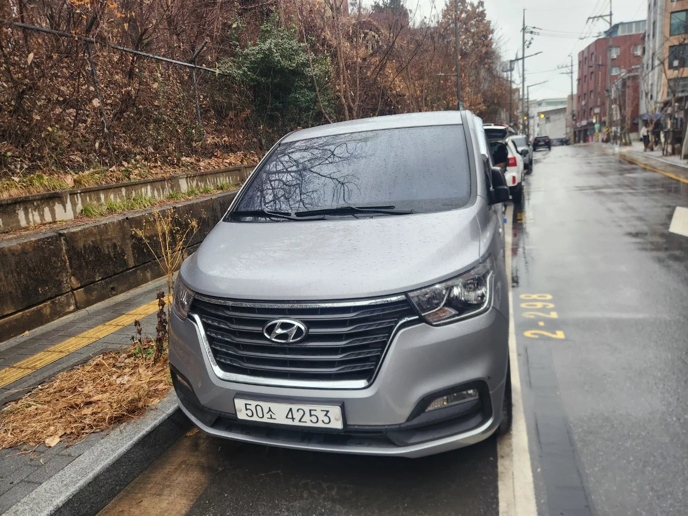 Hyundai Starex Urban 9-Seater Premium 2018