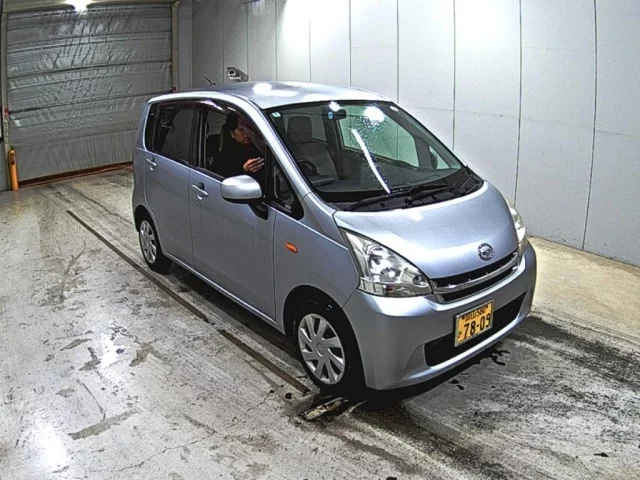 Daihatsu Move Лот № 2012
