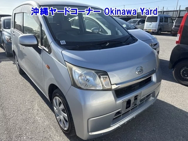 Daihatsu Move V