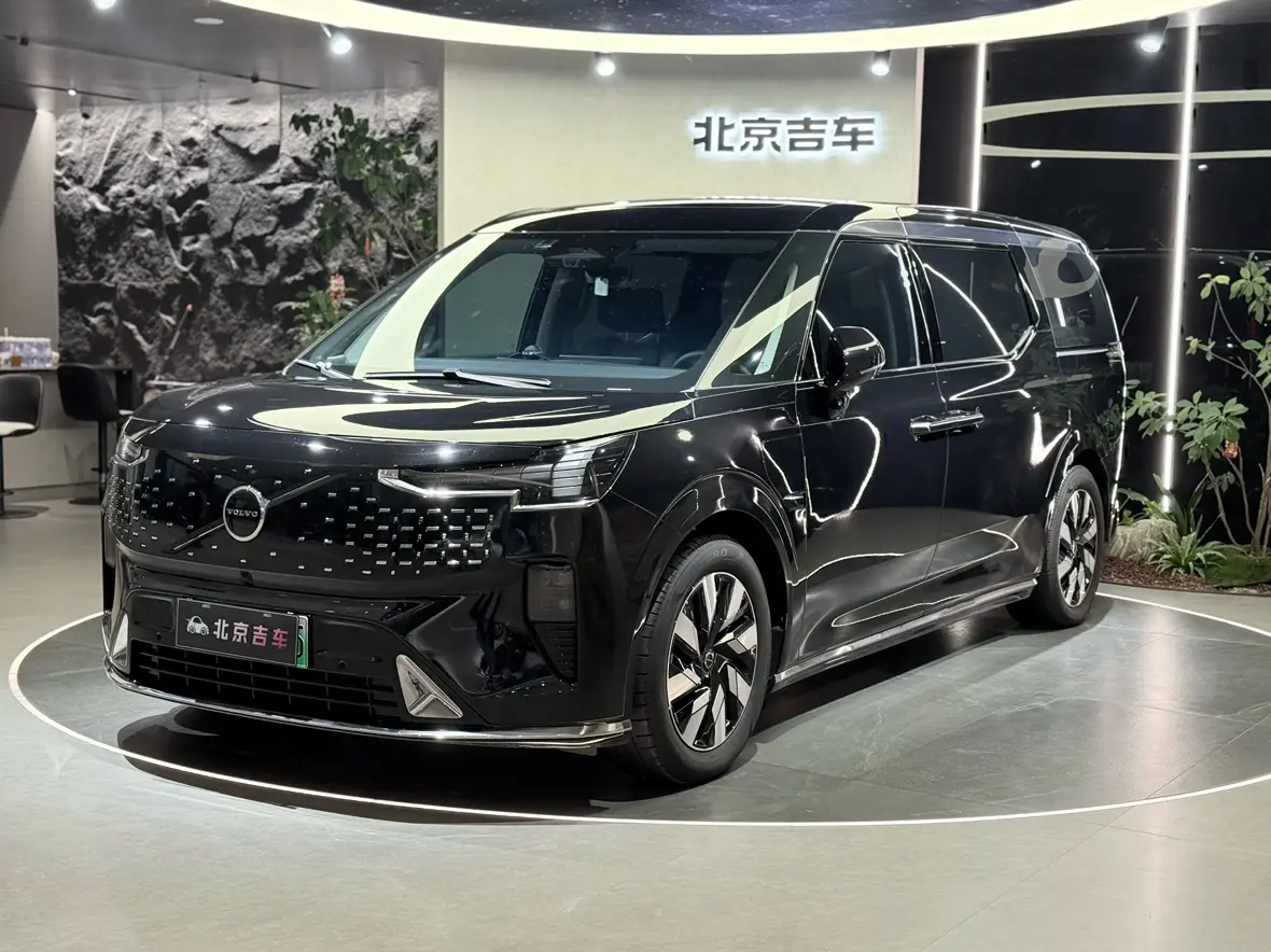 Volvo Em90 №20000646 2025