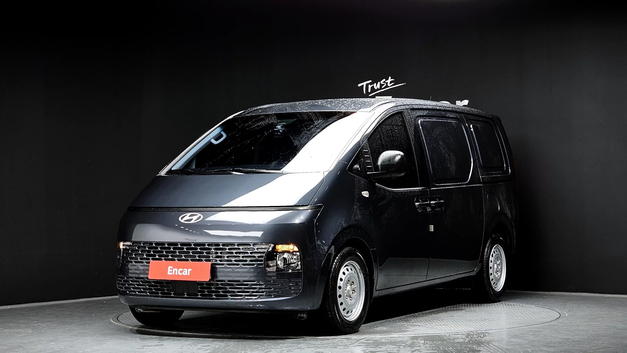 Hyundai Staria Cargo 3-Seater Smart 2024