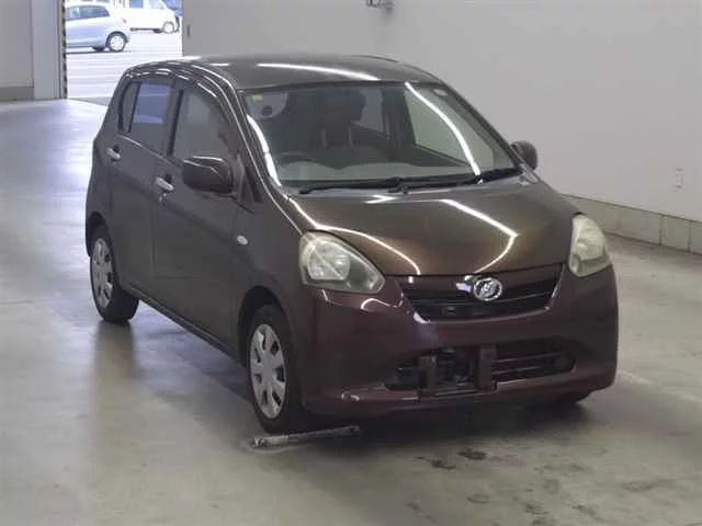 Daihatsu Mira E S Лот № 80033 2012