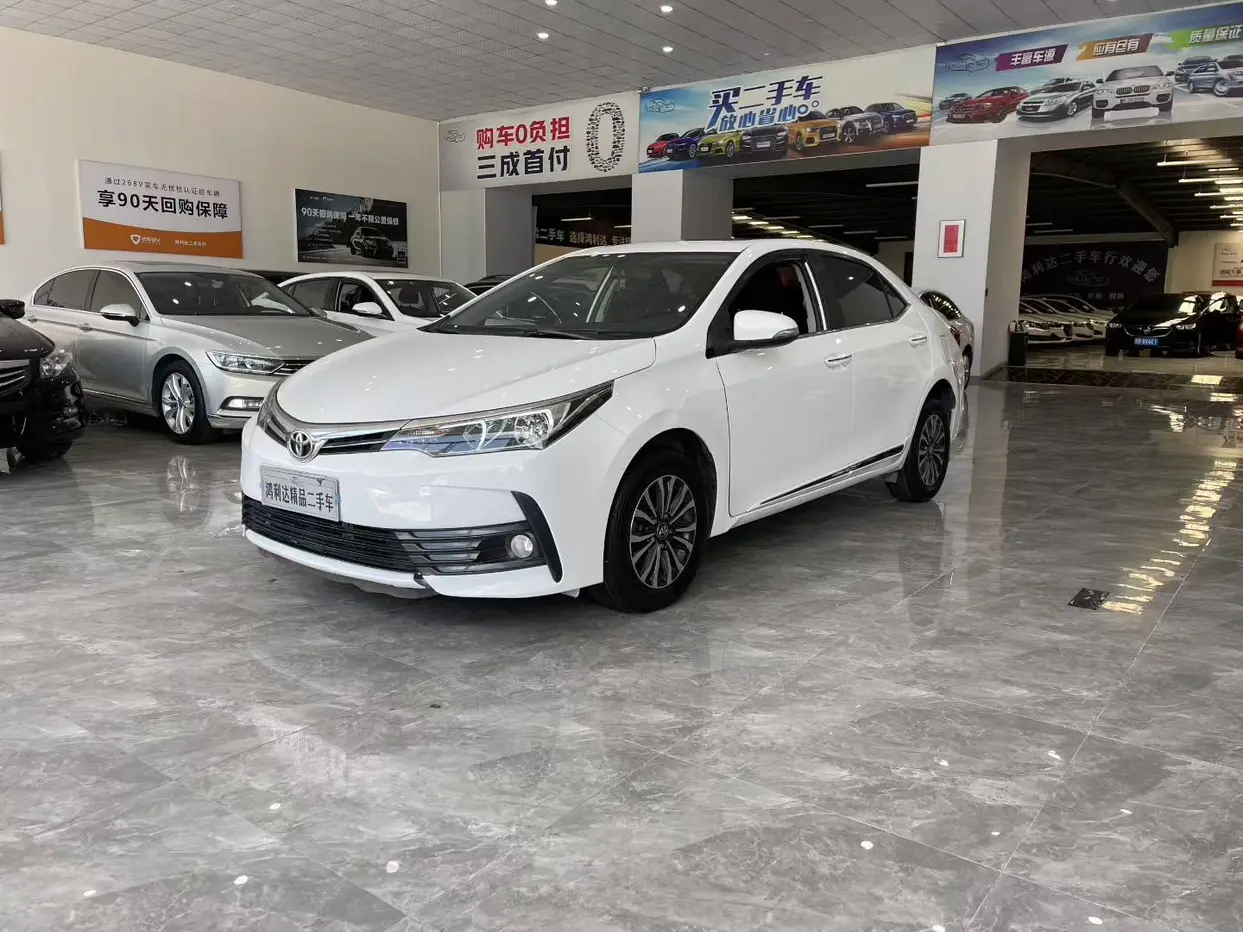 Toyota Corolla XI (E160, E170, E180) Рестайлинг 1
