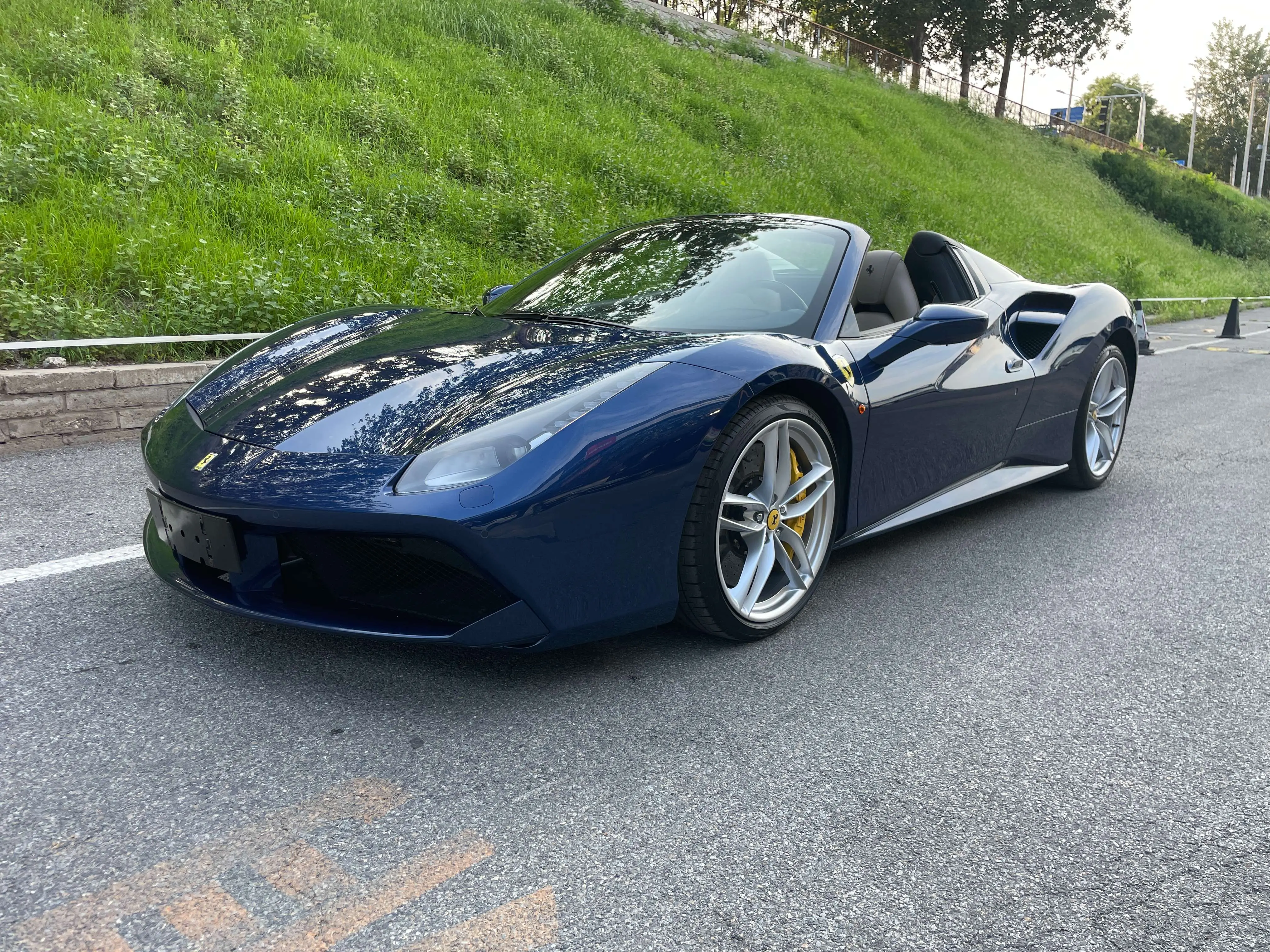 Ferrari 488