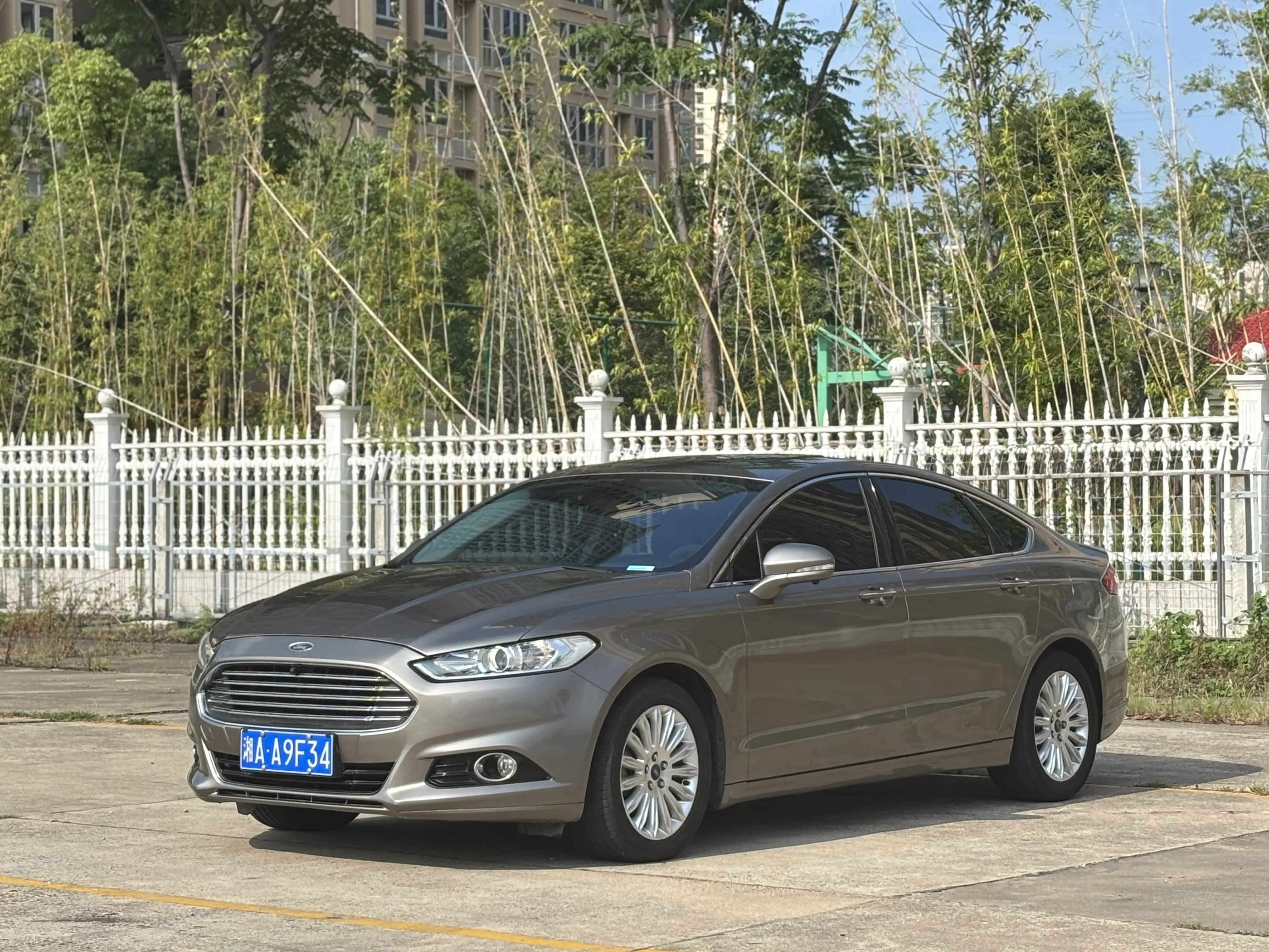 Ford Mondeo V