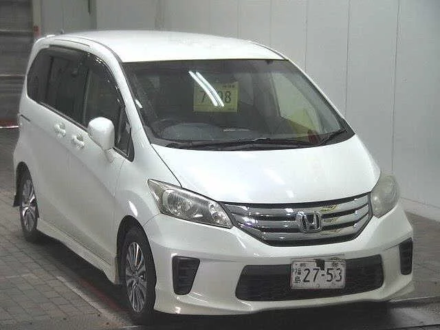 Honda Freed Лот № 2012