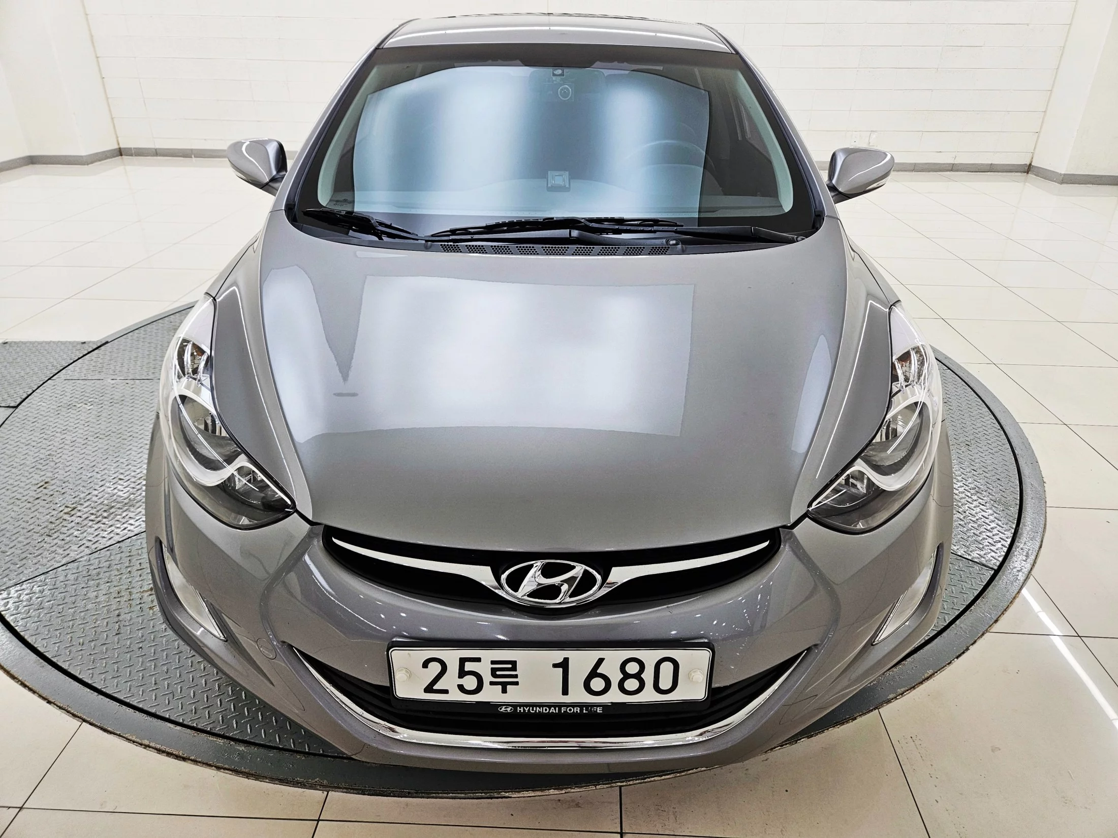 Hyundai Avante 2011