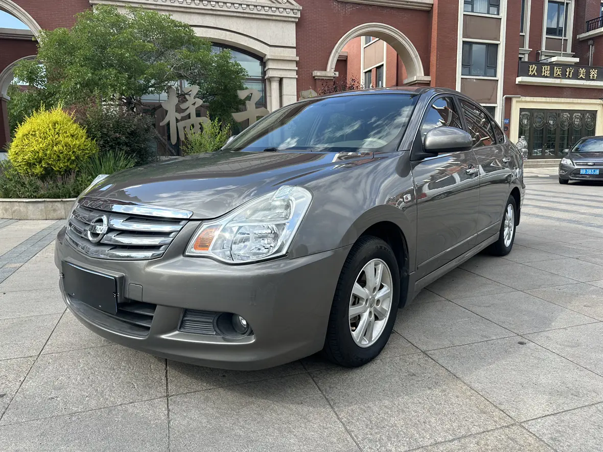 Nissan Sylphy III (B17)