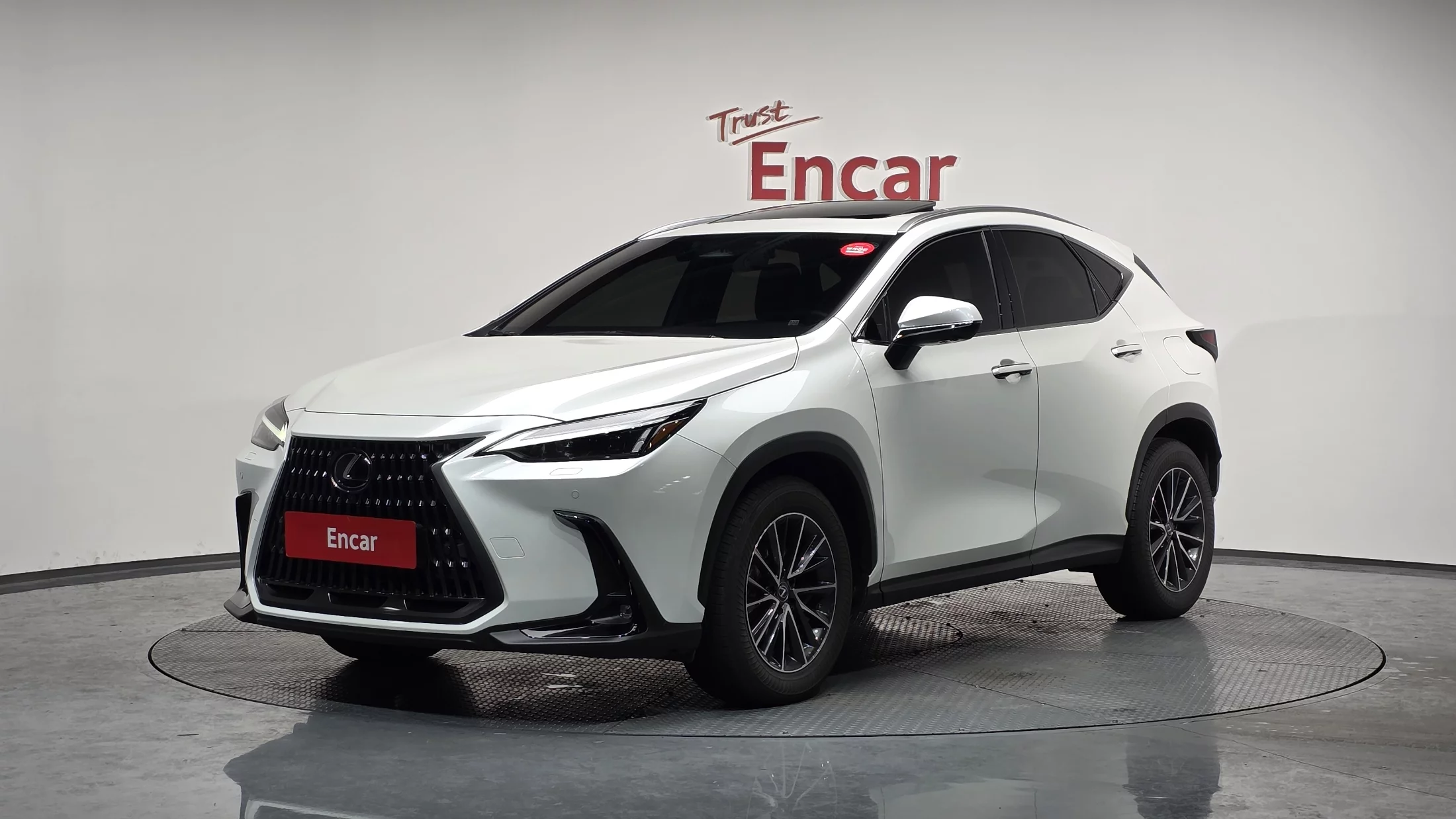 Lexus NX II