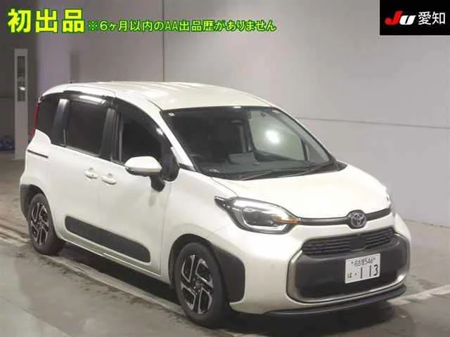 Toyota Sienta Лот № 2022