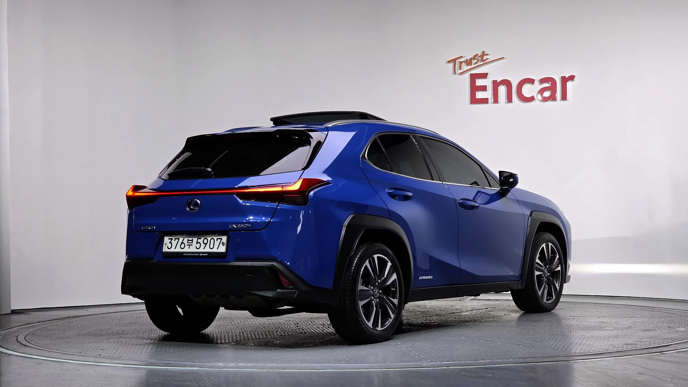 Lexus UX I