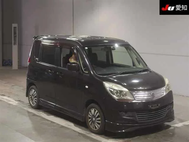 Suzuki Solio Лот № 30748 2011