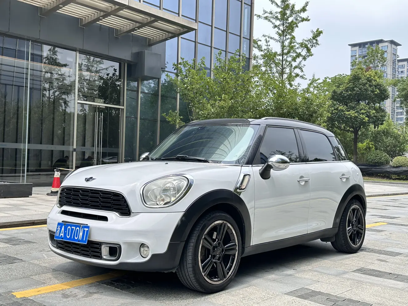 Mini Countryman I