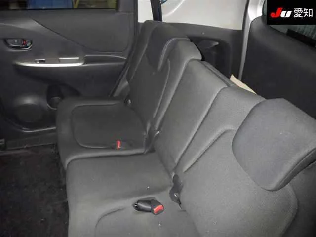 Toyota Ractis Лот № 30632 2010