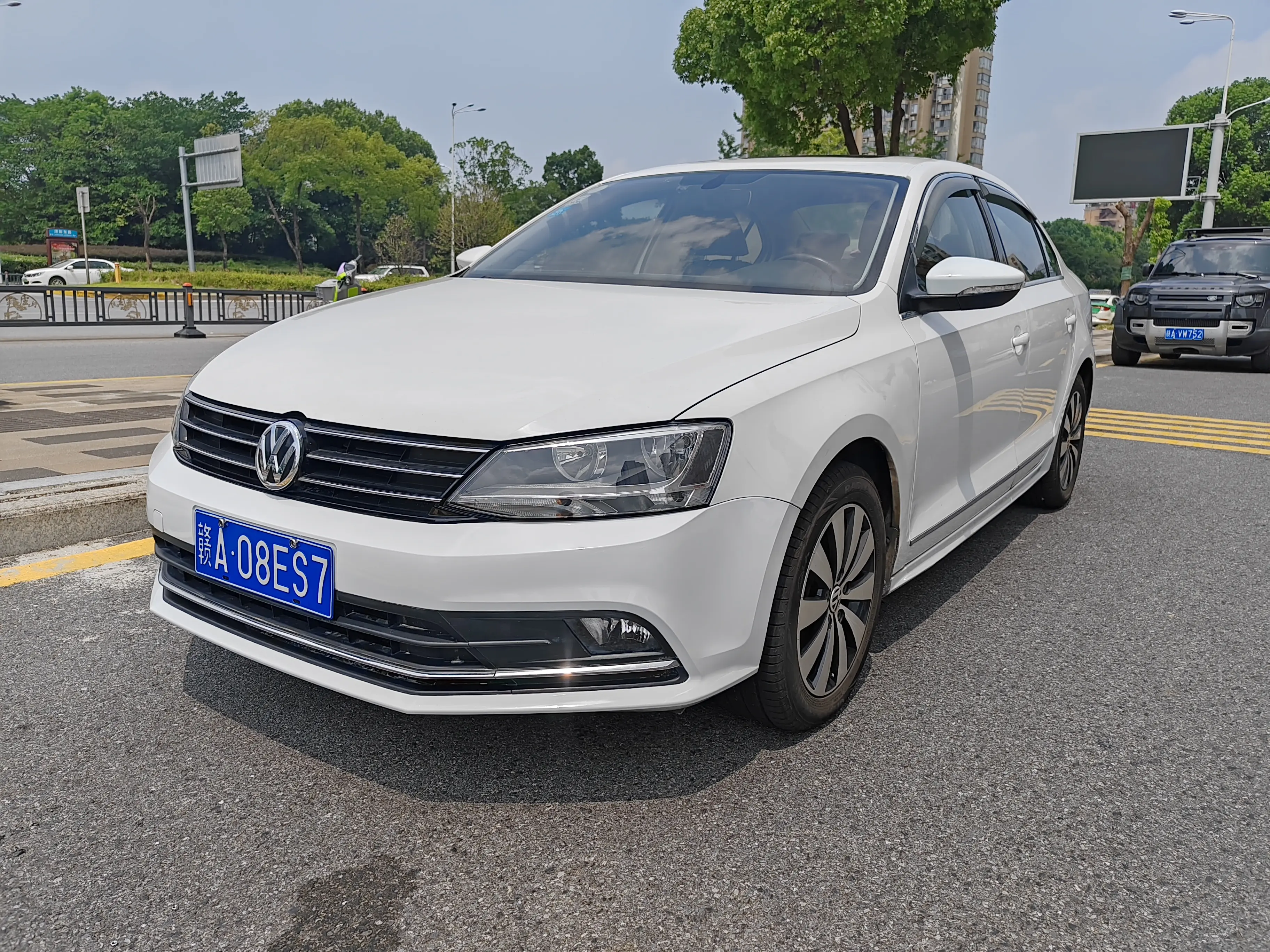 Volkswagen Sagitar №20084380 2018