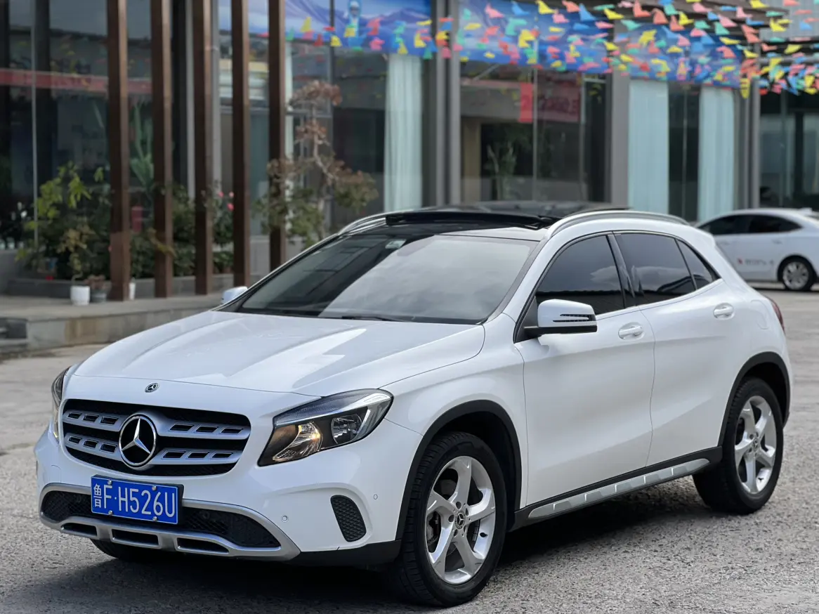 Mercedes-Benz GLA I (X156) Рестайлинг