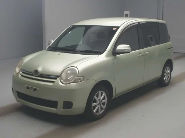 Toyota Sienta Лот № 29055 2009