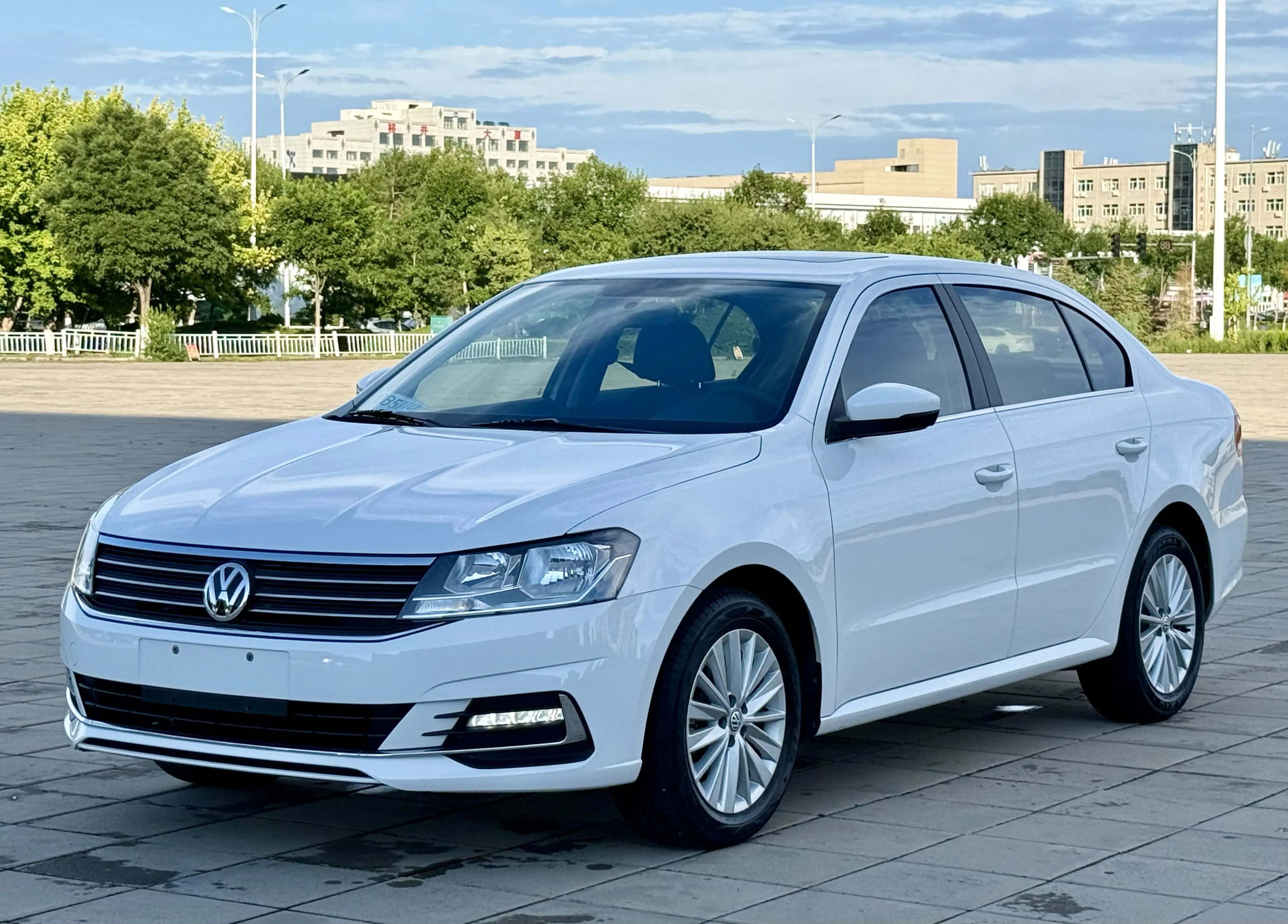 Volkswagen Lavida №20117371 2022