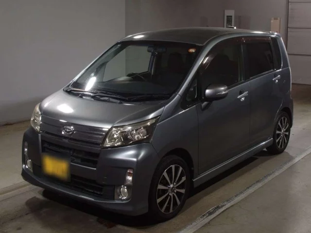 Daihatsu Move V