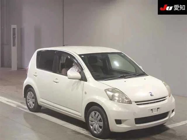 Toyota Passo I (C10)