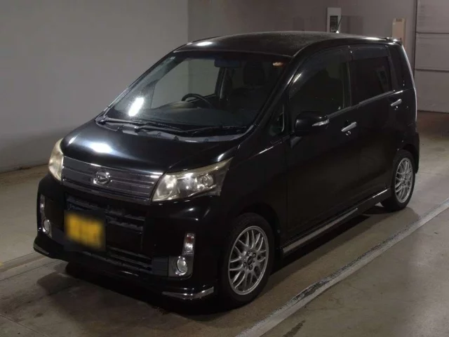 Daihatsu Move V